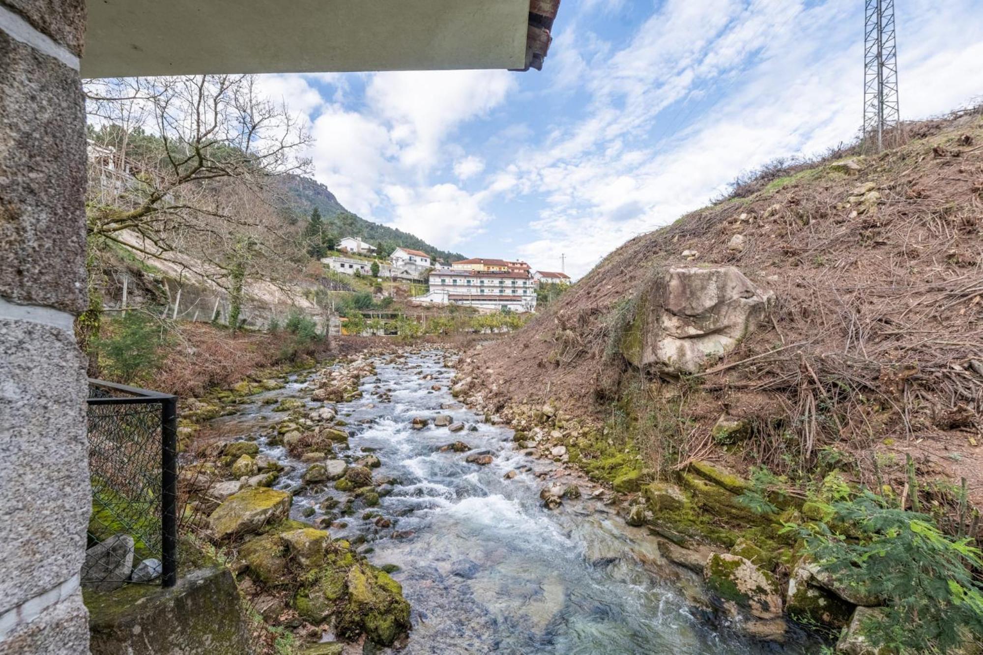 O Pimpao Hotel Geres Bagian luar foto