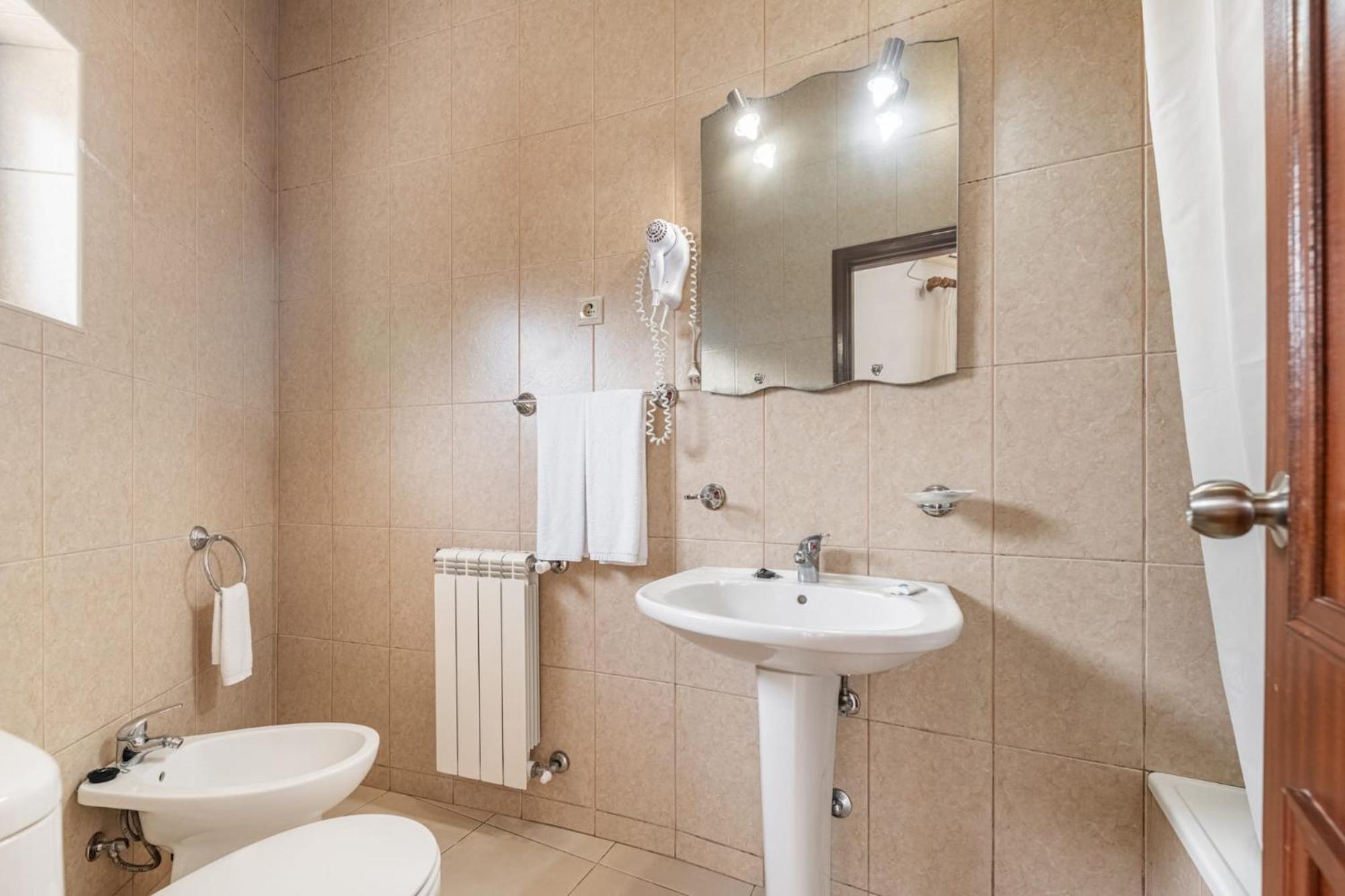 O Pimpao Hotel Geres Bagian luar foto